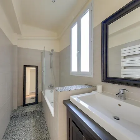 Apartment Elux